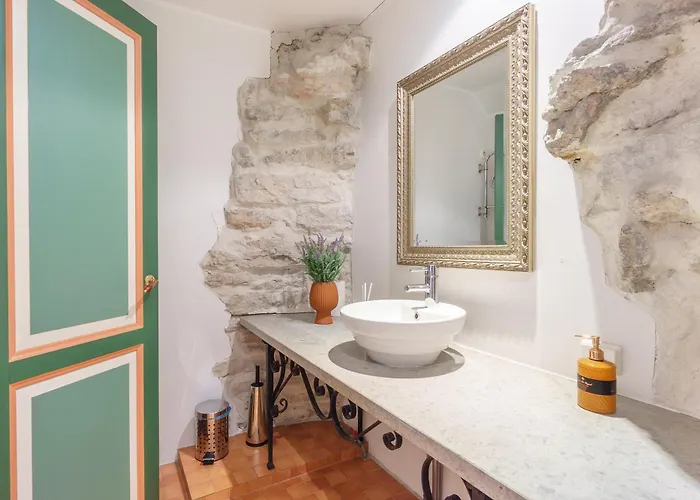 Сasa de vacaciones Exclusive House In Old Town *