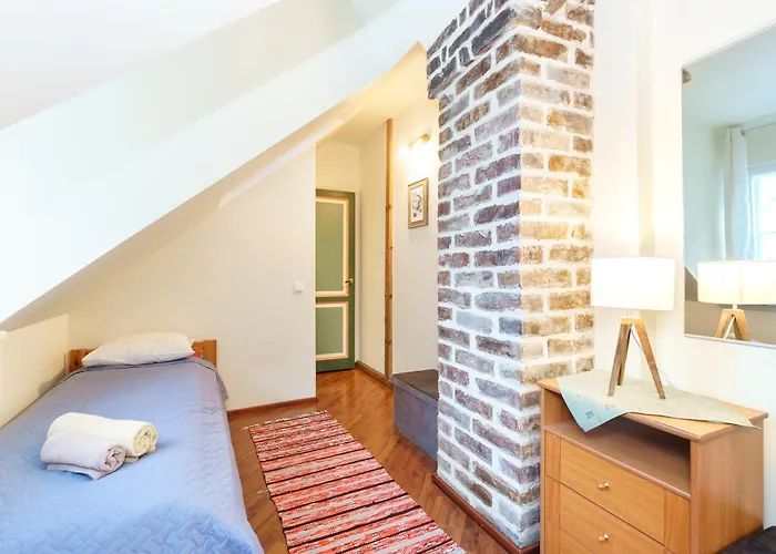 Exclusive House In Old Town Puhkemaja